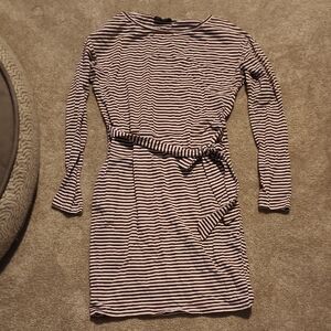 Elegant Black and White Striped Long Sleeve Dress